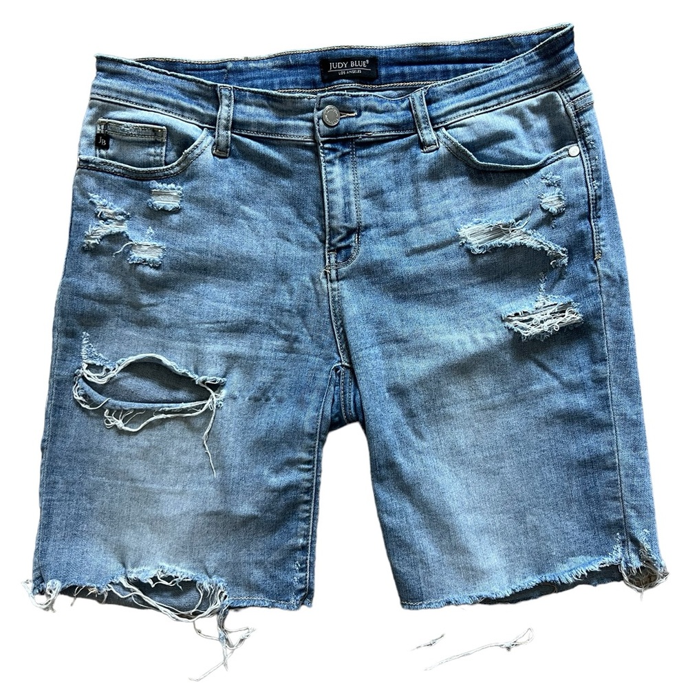 Judy Blue Size L light-medium distressed shorts. From a smoke free home.